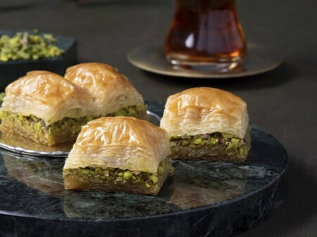 Pistachio Baklava, 1 kg