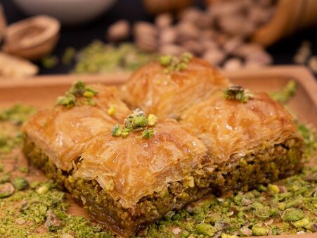 Pistachio Baklava, 1 kg