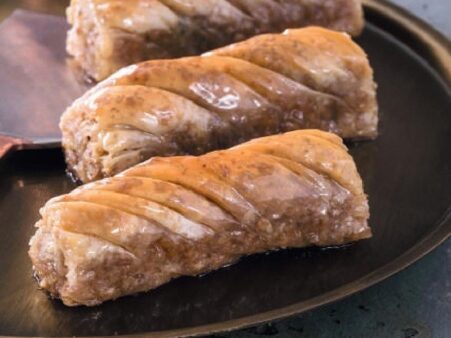 Walnut Twisted Rolls, 1 kg